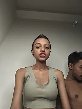Sweet_candy_cam 网络视讯表演