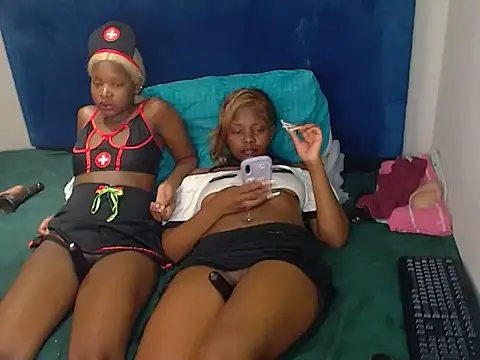 Lilbaby_Lee's Live Chat Room