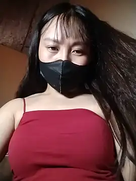 Cherry-squirtt 网络视讯表演