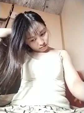 Cherry-squirtt Show Webcam
