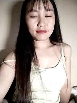 Cherry-squirtt Show Webcam