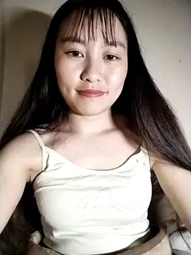 Cherry-squirtt 在線直播表演