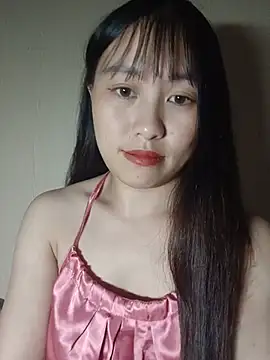 Cherry-squirtt 网络视讯表演