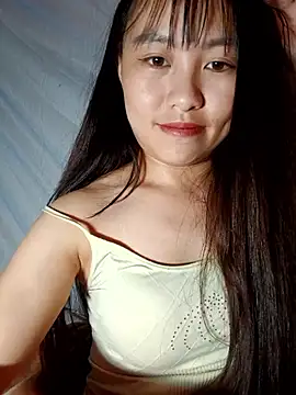 Cherry-squirtt's Webcam Show