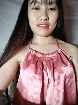 Cherry-squirtt 在線直播表演