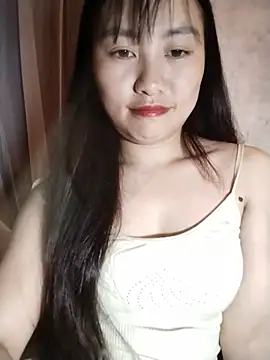 Cherry-squirtt Show Webcam