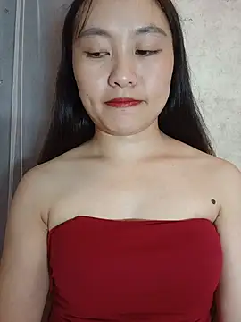 Cherry-squirtt Show Webcam