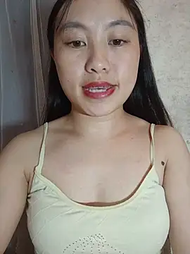Cherry-squirtt 网络视讯表演