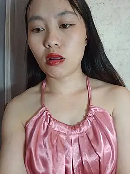 Cherry-squirtt 网络视讯表演