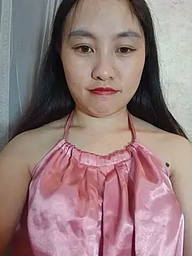 Cherry-squirtt 网络视讯表演