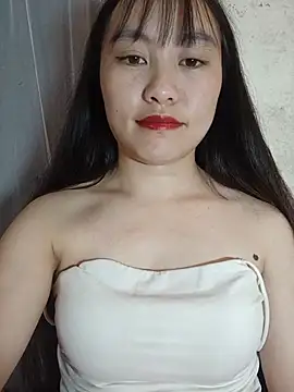 Cherry-squirtt 现场XXX聊天