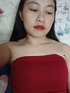 Cherry-squirtt 即時 XXX 聊天