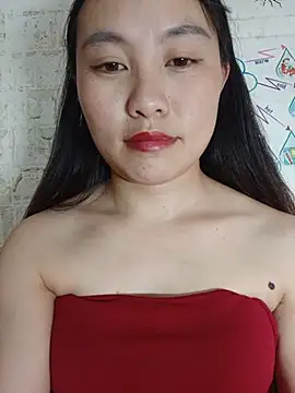 Cherry-squirtt 现场XXX聊天