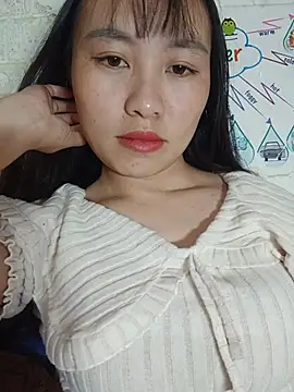 Cherry-squirtt 现场XXX聊天