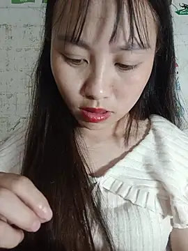 Cherry-squirtt 现场XXX聊天