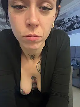 tanya3323 Webcam show