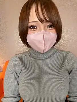 Show modela PAKOHIME na web-kameri