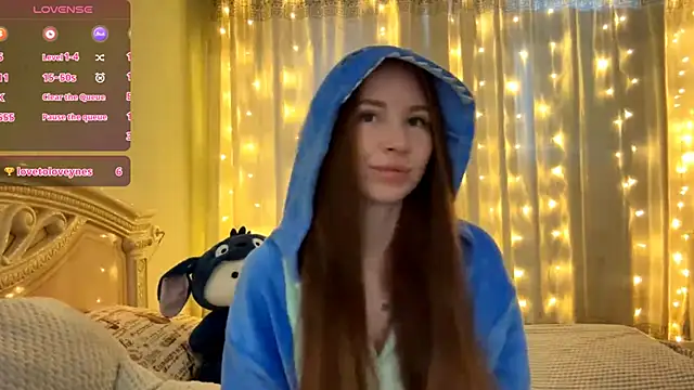 VikiRewilds' Webcam Show