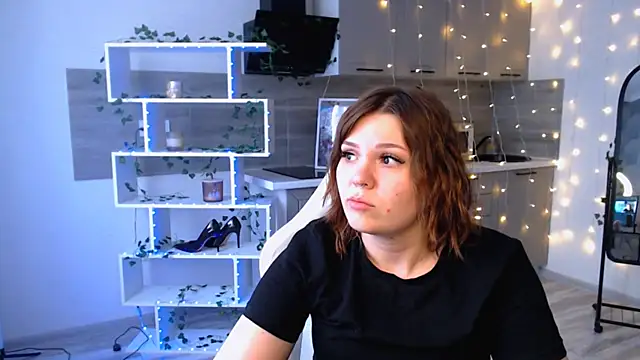 AgathaAgnia's Live XXX Chat