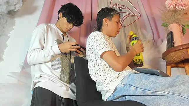 โชว์เว็บแคมของ leonix_love