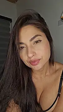 Eva_Rousses Live XXX-Chat
