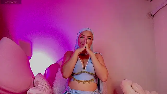 Chatroom XXX en direct de Nadine_Nassib