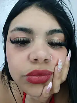 luxurylunan Live XXX chat