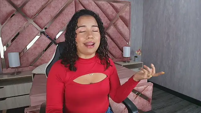 TamaraaHoney's Live XXX Chat