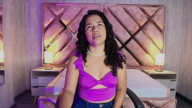 TamaraaHoney Chat XXX live