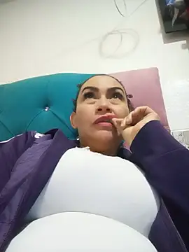 Chat XXX Live paulett15