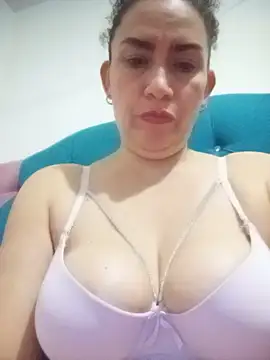 paulett15's Live XXX Chat