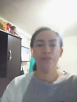 paulett15's Webcam Show