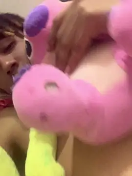 ITSBABYCREAM Webcamshow