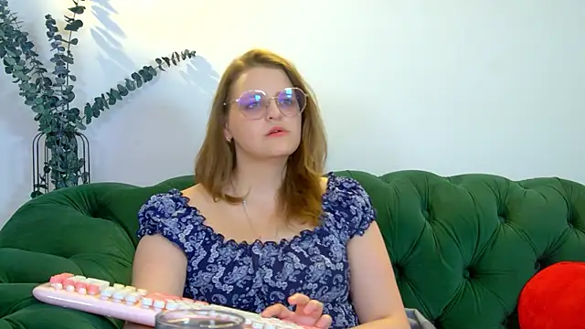 AlexaAvery Adlı Modelin Web Kamerası Şovu