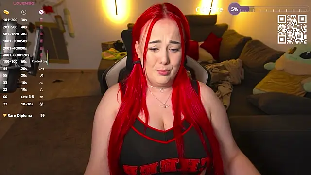 littleEve's Live XXX Chat