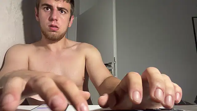 YourFavoriteSexy: διαδικτυακό σόου στην κάμερα