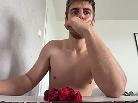 YourFavoriteSexy webcam show