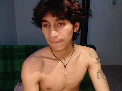 ElliotAzert Webcam show