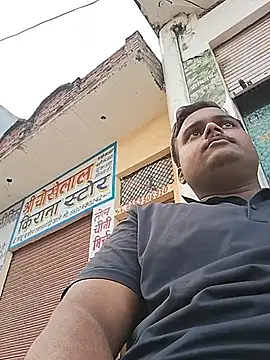 bulletraja45's Webcam Show