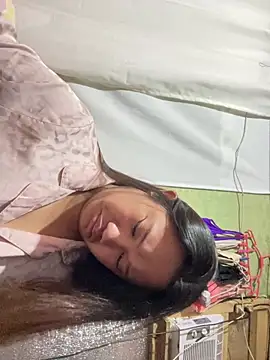 OliviaFoxTs Pertunjukan Webcam