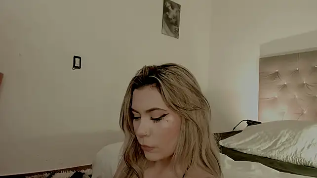 Dakotaheat – webcam-show