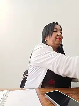 Catalina--14 – Live XXX-chat