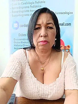 Catalina--14 – Live XXX-chat