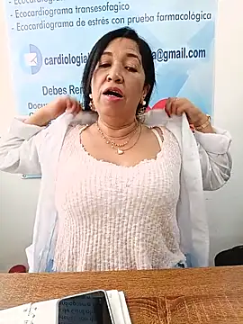 Catalina--14's Live XXX Chat