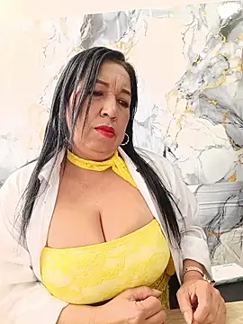 Catalina--14's Live XXX Chat