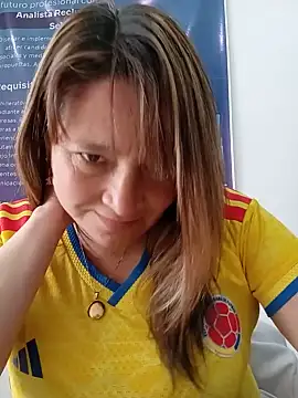 KAREN--03's Live XXX Chat