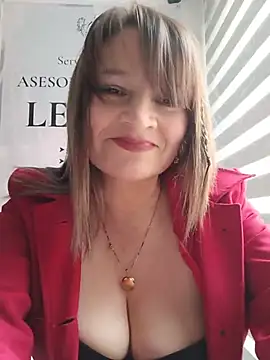KAREN--03's Live XXX Chat