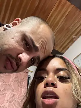 Show modela ladyandnico na web-kameri