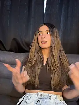 Lottus_fire Show in webcam