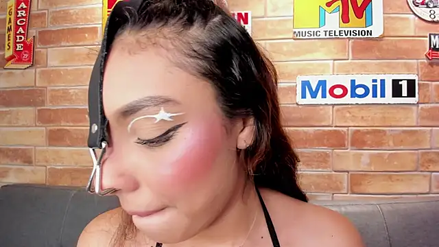 foxy_antonela's Webcam Show